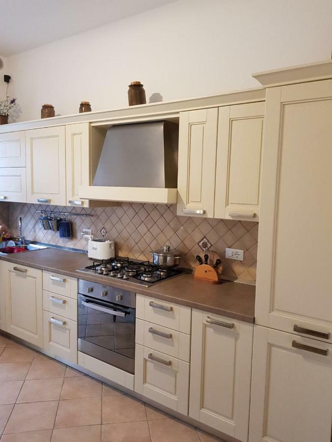 Villa Lorenzo Primo Piano Camaiore Bagian luar foto