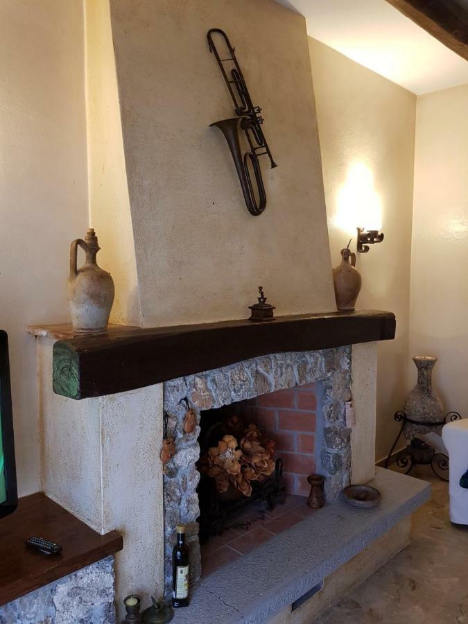 Villa Lorenzo Primo Piano Camaiore Bagian luar foto